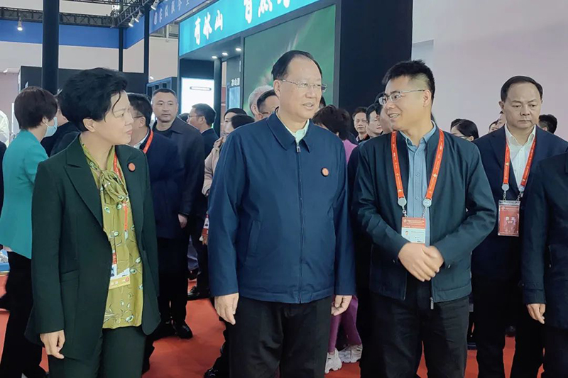 “威胜做得很好！”——66体育直播平台在首届链博会上获省长点赞