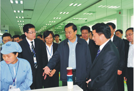 时任全国人大常委会委员长、时任国务院副总理张德江同志视察威胜